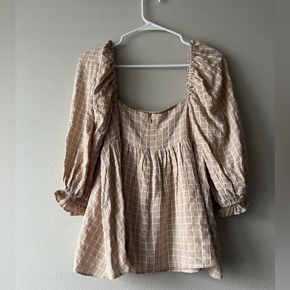 Cottagecore tan blouse - Picture 4 of 5